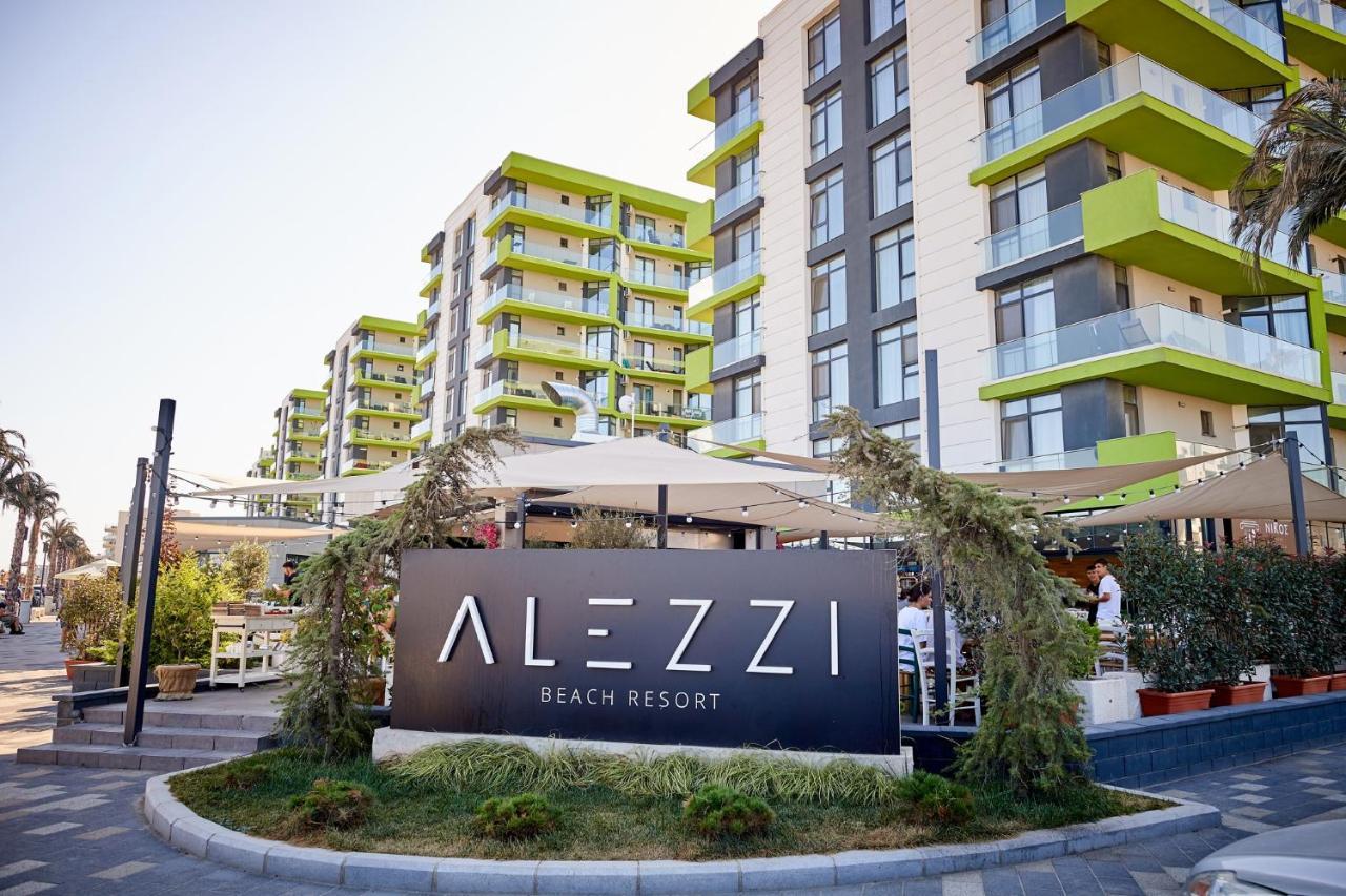 Moonlight Studio - Spa N Pools Beach Resort Mamaia Ngoại thất bức ảnh